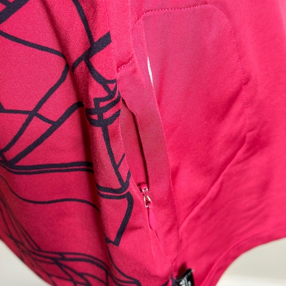 Reebok lightweight athletic top - Picture 7 of 16